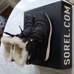 Sorel Whitney Short Lace Winter Bootie